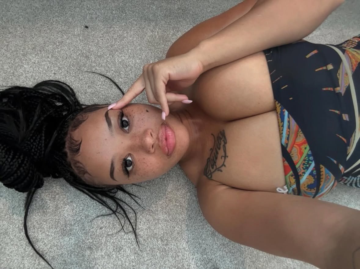 baddie with great chest